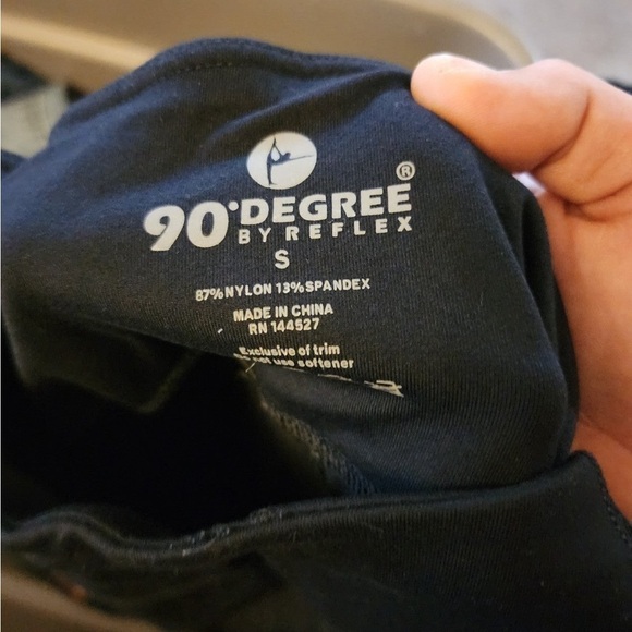 90 degree by reflex leggings black size small - Picture 3 of 3